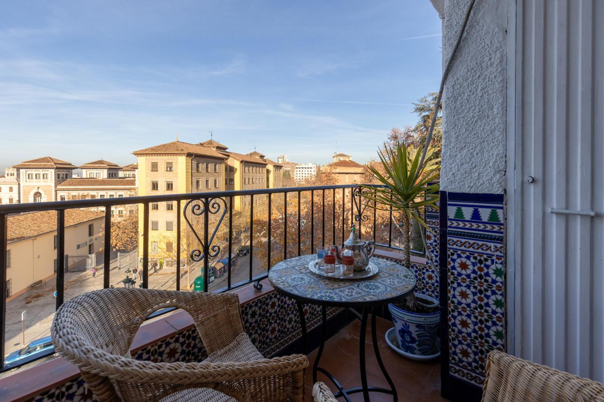 Piso Arco De Elvira Plaza Del Triunfo Apartment Granada Ngoại thất bức ảnh